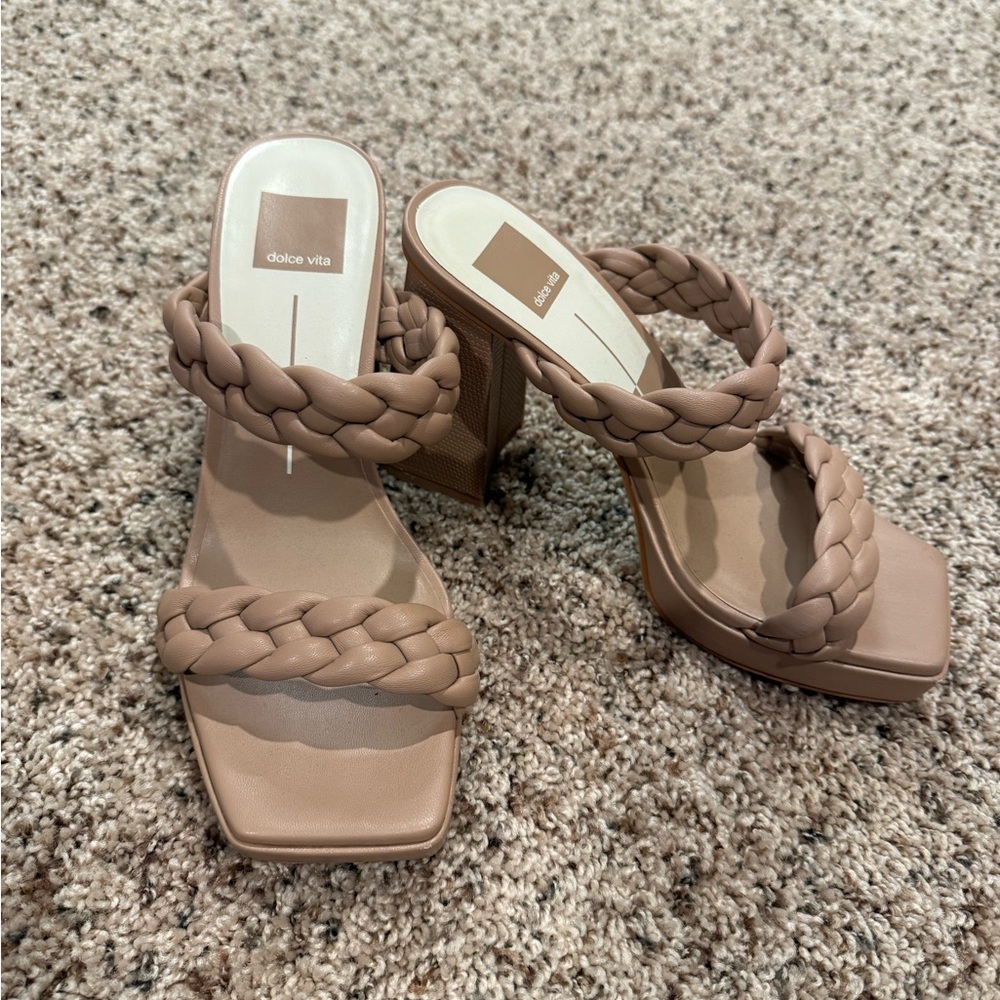 Dolce Vita Women’s Sandal - Picture 6 of 6
